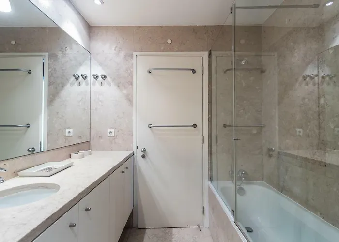 Apartment Flh Chiado Design Flat *