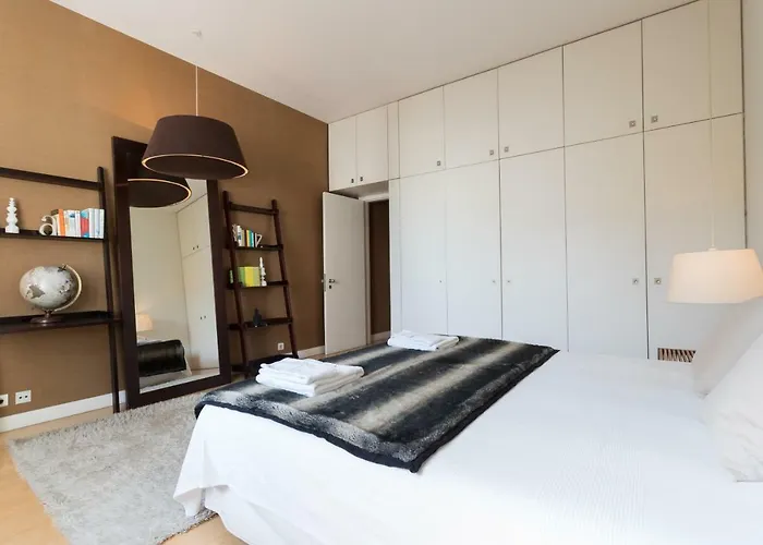 Flh Chiado Design Flat Lisbon