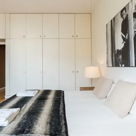 Flh Chiado Design Flat شقة *